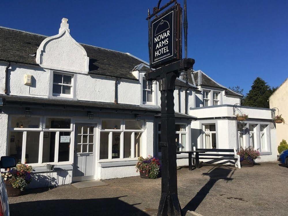 Novar Arms Hotel Evanton Exterior photo