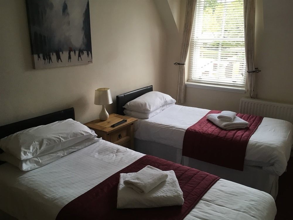 Novar Arms Hotel Evanton Exterior photo